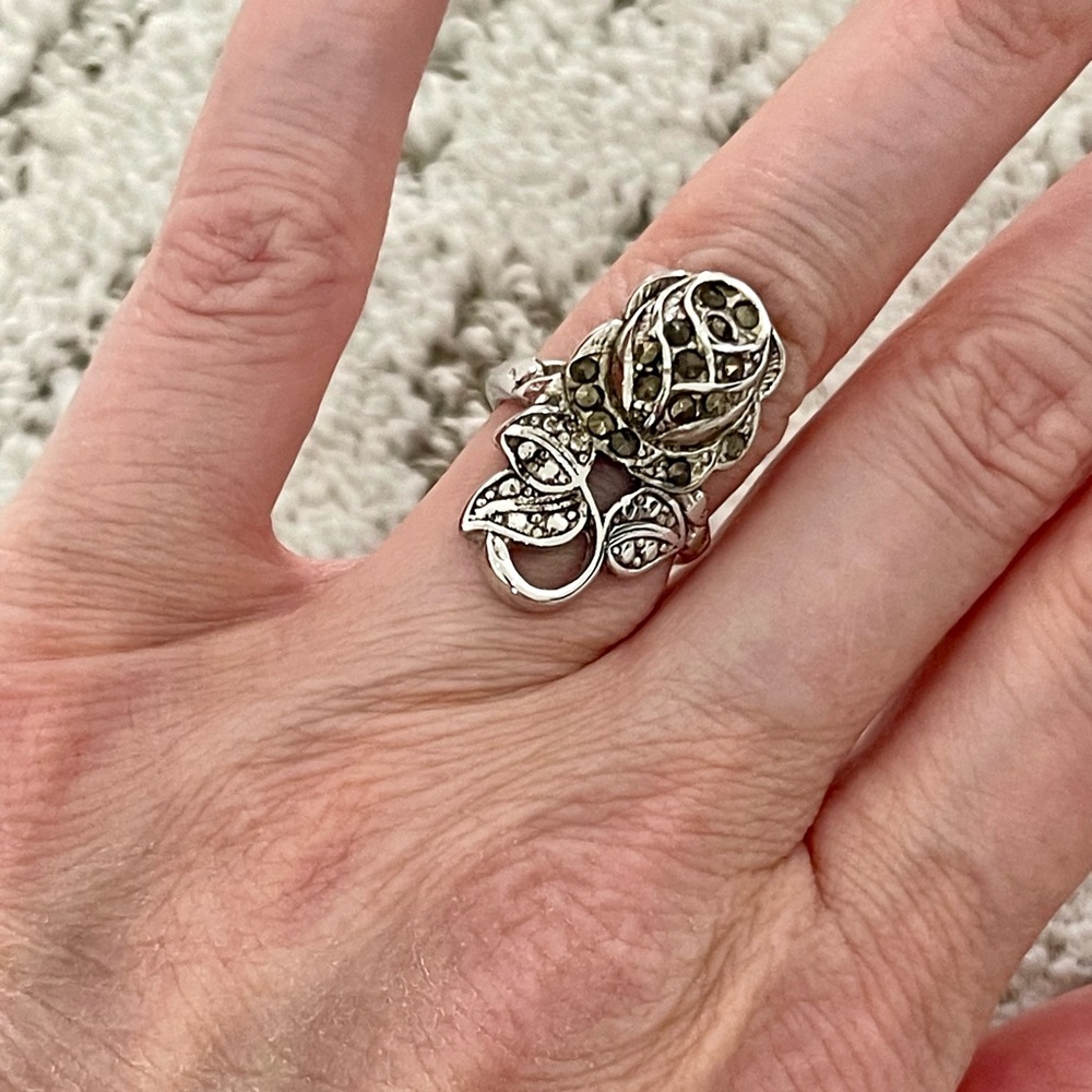 Silver Marcasite Floral Wrap Ring - Women Jewelry NWOT